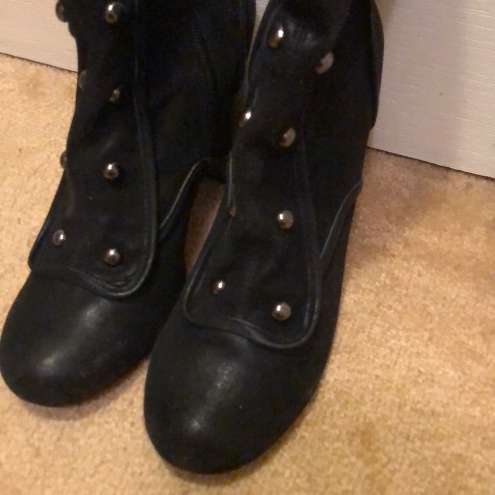 Vintage Boots - Picture 3 of 7